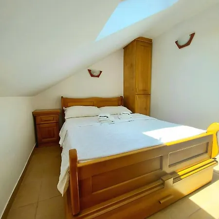 Tarsko Jezero Nova Vezanja Apartment *