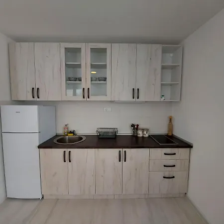 Tarsko Jezero Nova Vezanja *