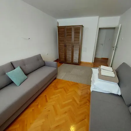 Tarsko Jezero Nova Vezanja Appartement