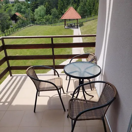 Appartement Tarsko Jezero Nova Vezanja *